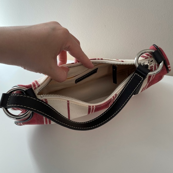 Banana Republic canvas shoulder bag - Picture 3 of 6